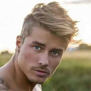 Meet your Posher, Stephen